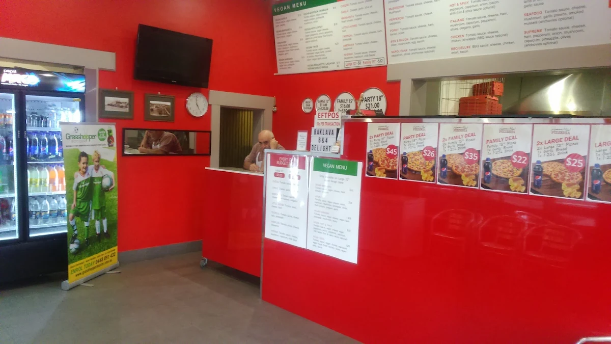 Menu, Mamma Mia Pizzeria
