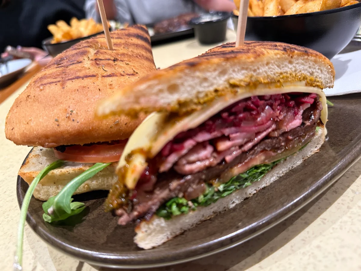 Food & drink, The Karalee on Preston