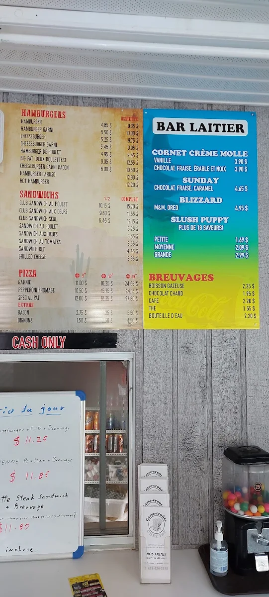 Menu, Casse-Croûte Chez Pat
