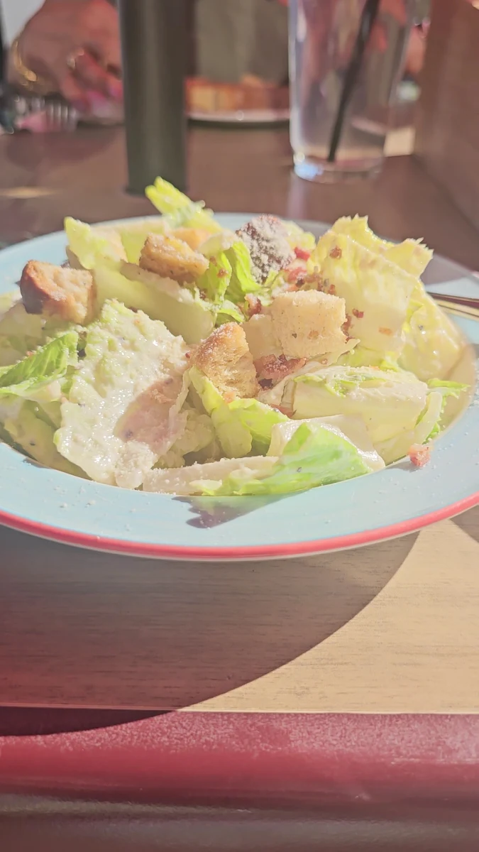 Food & drink, PJ's Restaurant Dining Lounge