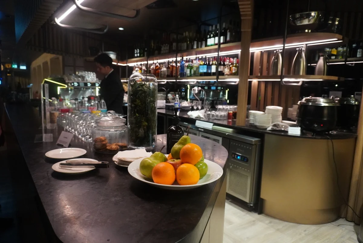 Food & drink, Aspire Lounge International Terminal 1, Perth Airport