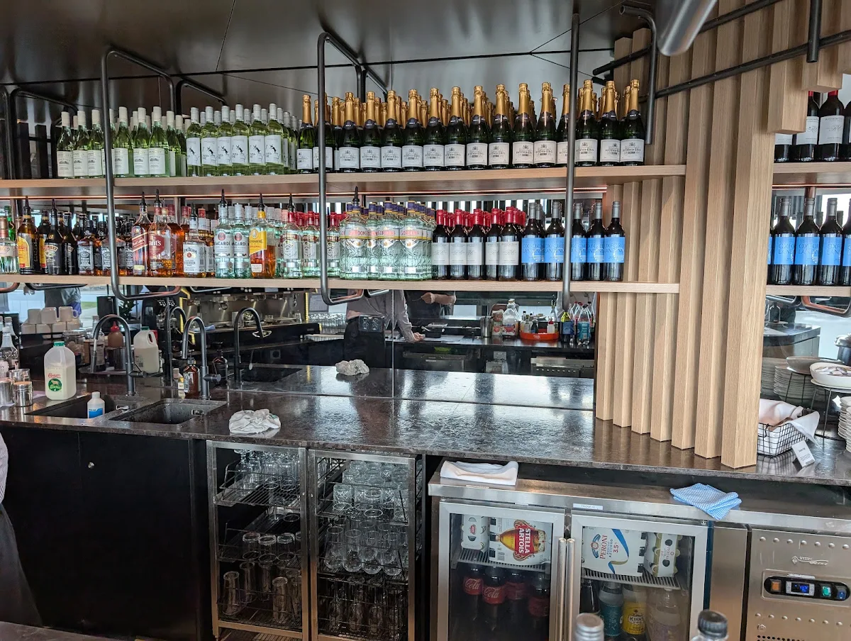 Vibe, Aspire Lounge International Terminal 1, Perth Airport