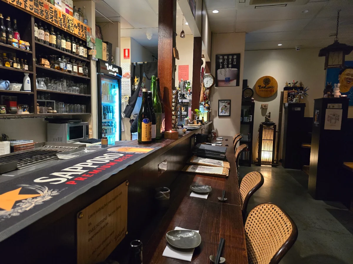 Vibe, Yakitori Takumi