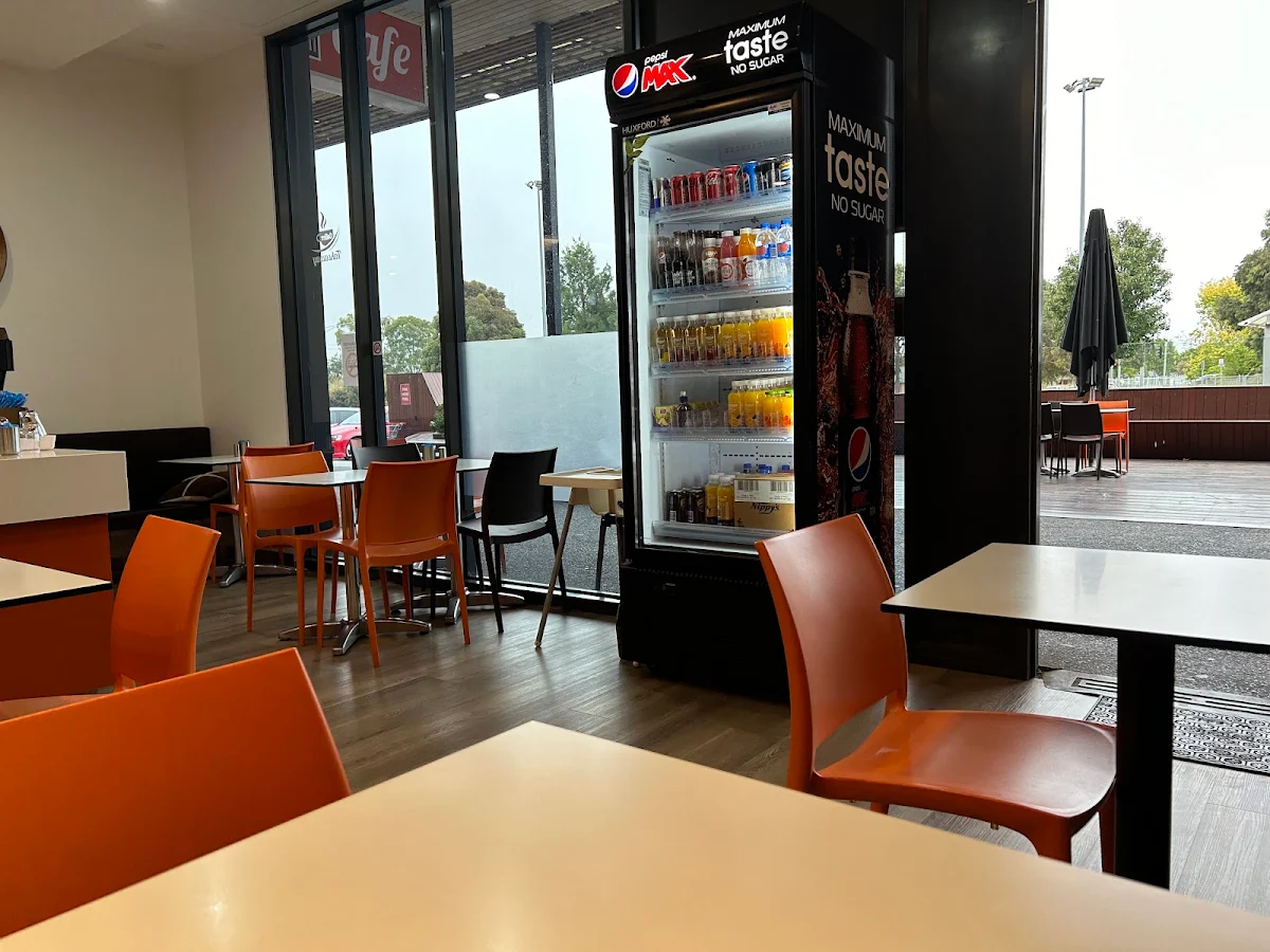 Vibe, Urban Chill Cafe