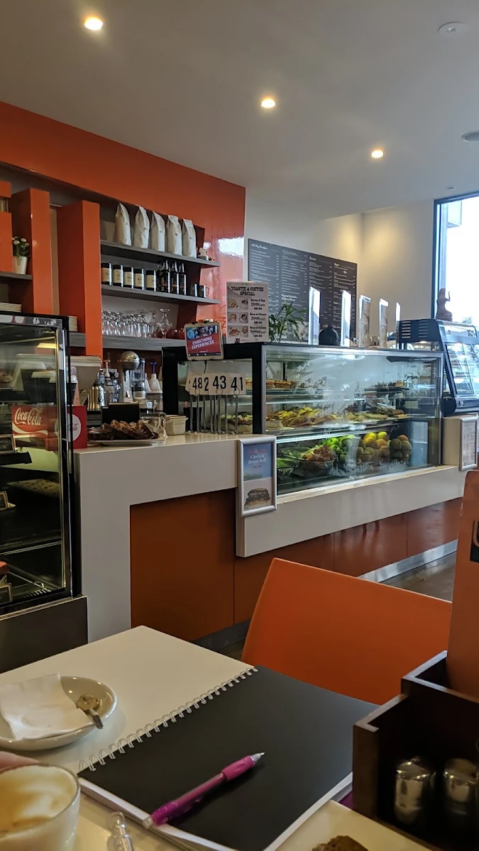 Vibe, Urban Chill Cafe