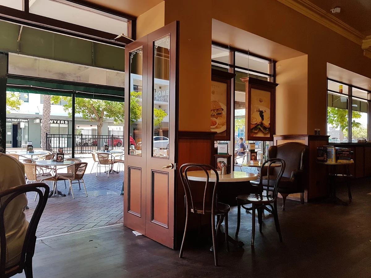 Vibe, Dôme Café - Rockingham