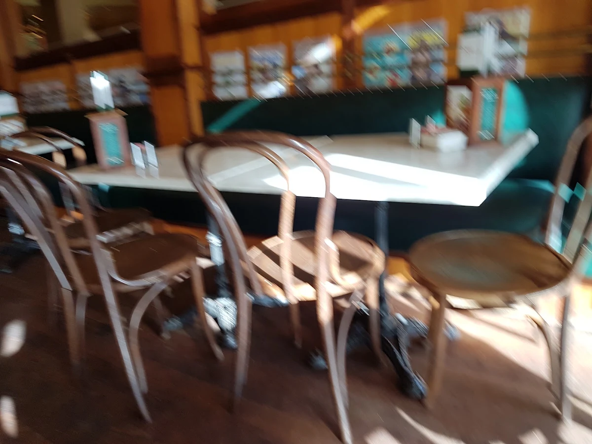 Vibe, Dôme Café - Rockingham