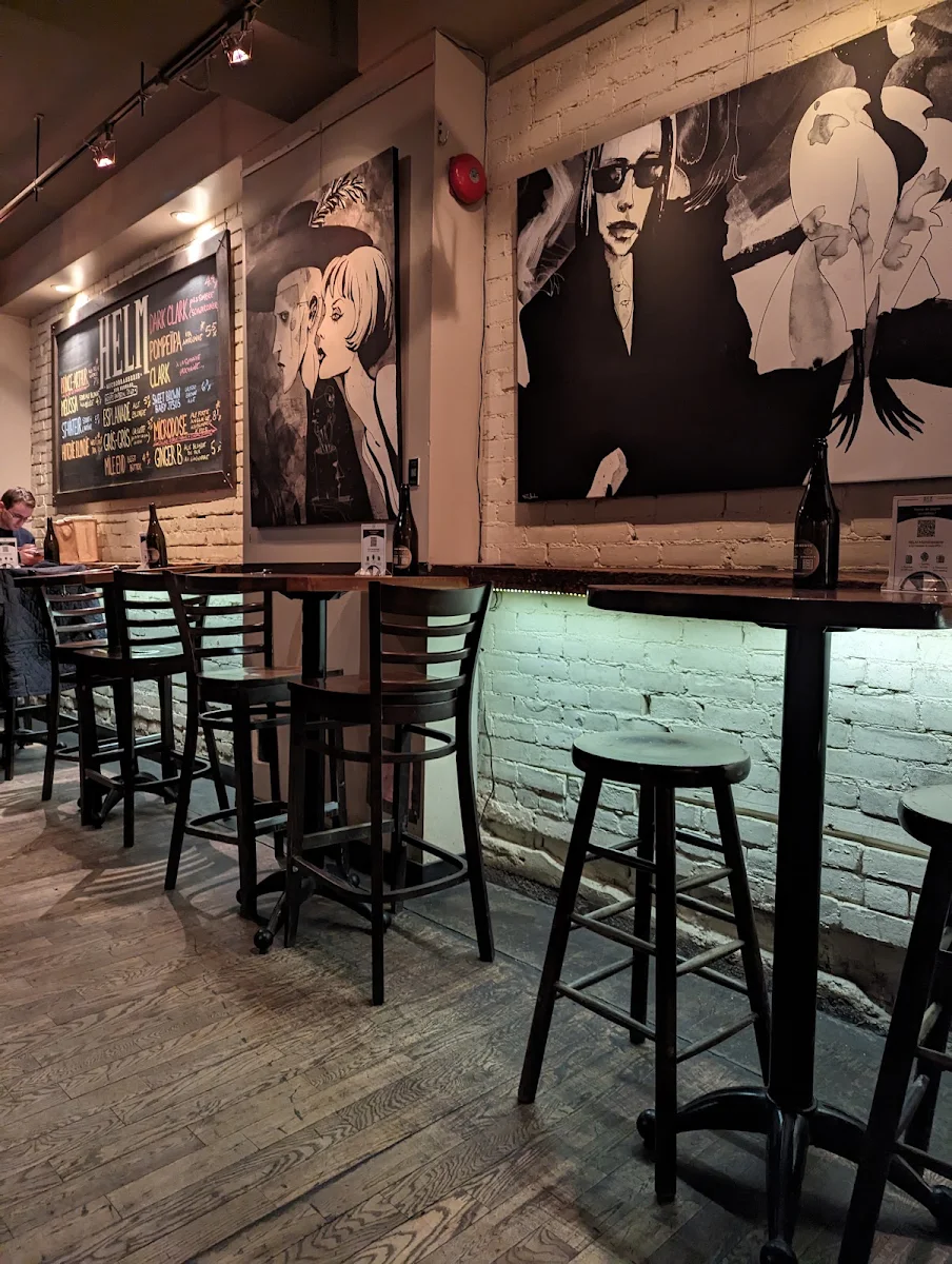 Vibe, HELM - Microbrasserie sur Bernard