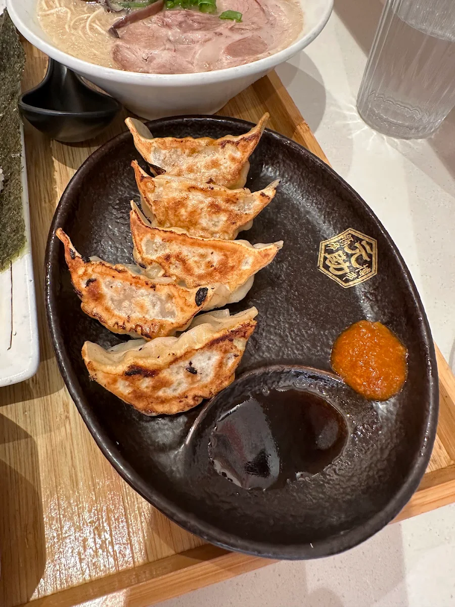 Food & drink, Hakata Gensuke Regent Place - Ramen Professional