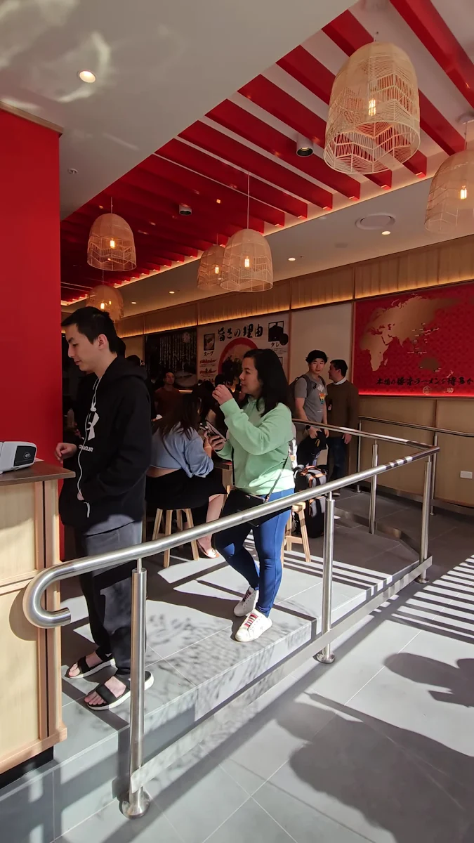Vibe, Hakata Gensuke Regent Place - Ramen Professional