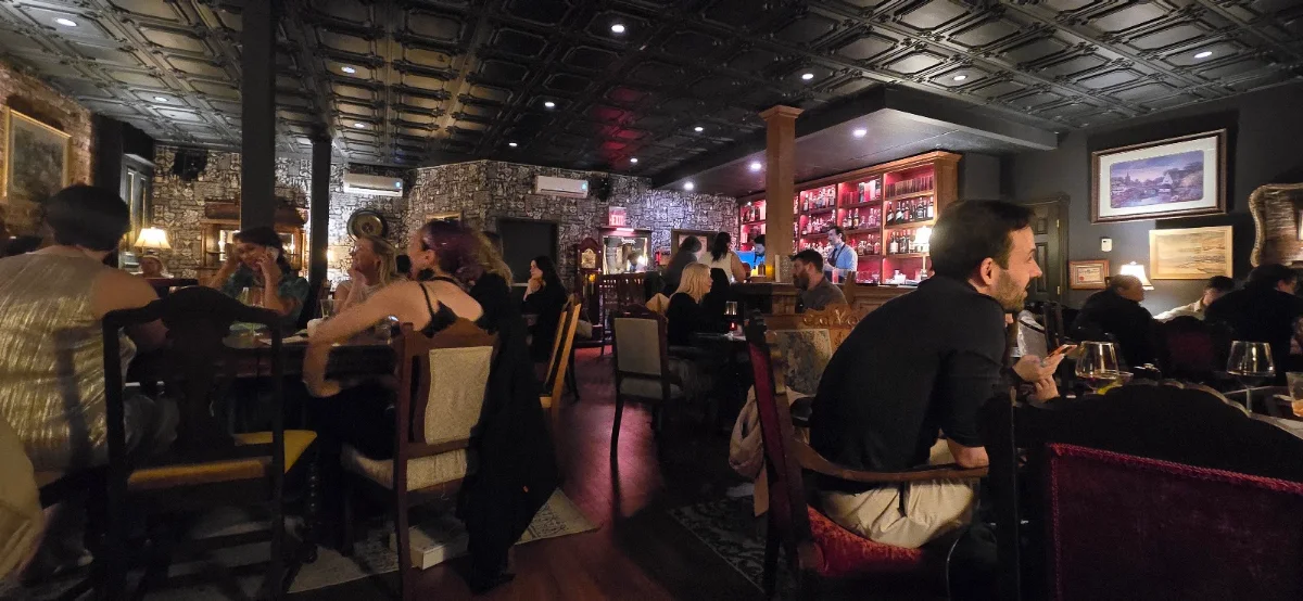 Vibe, John Brown Richmond Street Grille