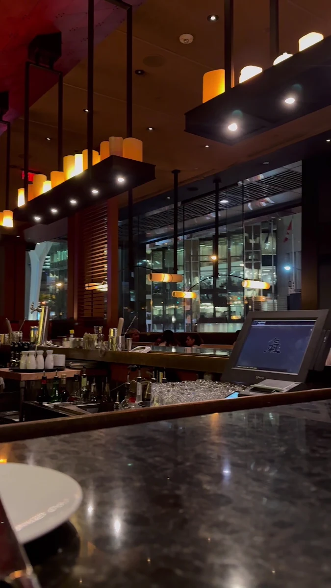 Vibe, Ki Modern Japanese + Bar