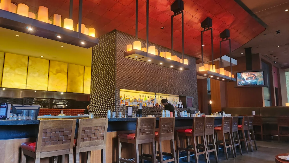 Vibe, Ki Modern Japanese + Bar