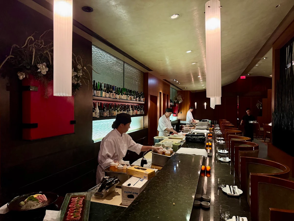 Vibe, Ki Modern Japanese + Bar