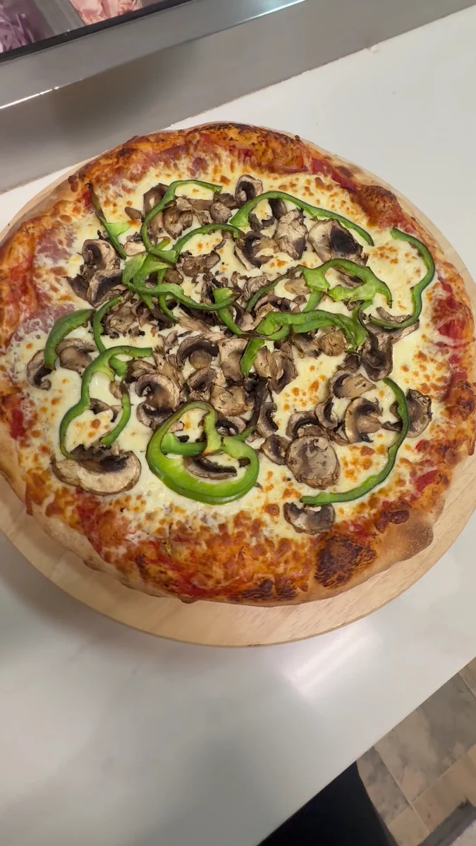 Food & drink, Pizza Le phare