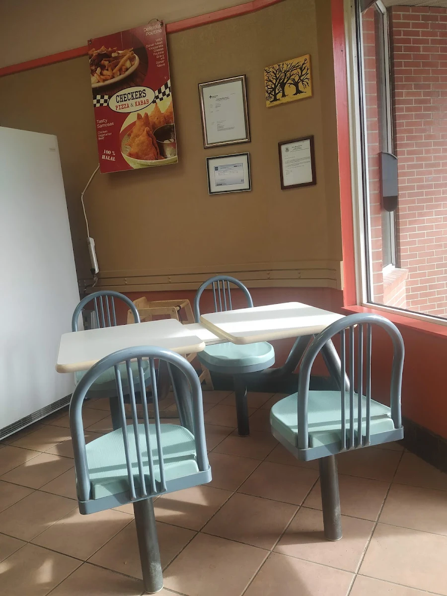 Vibe, Checkers Pizza & Kabab (Whyte Ave. Branch)