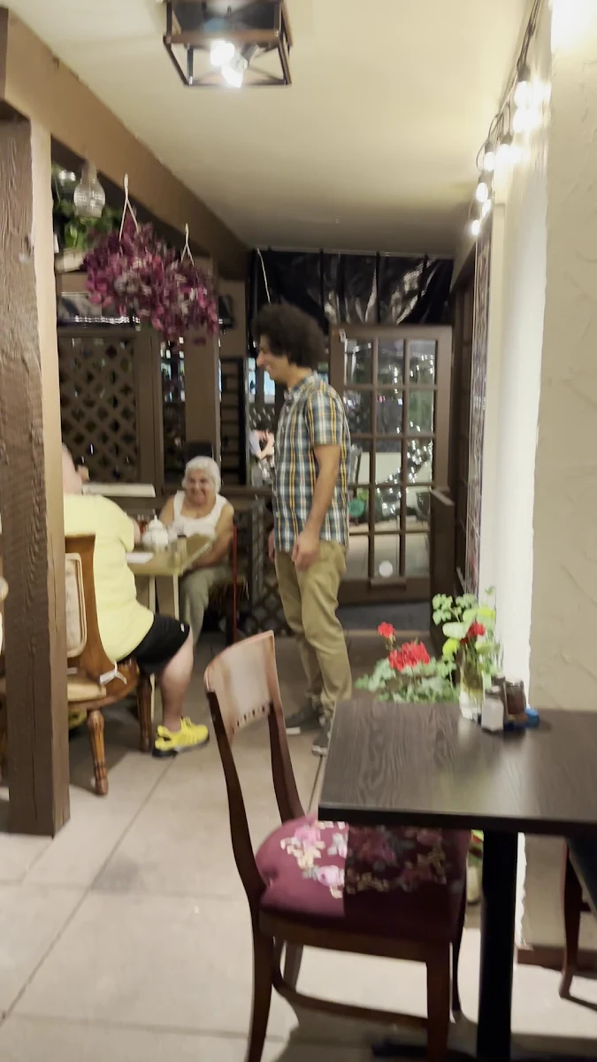 Vibe, Shazde House | رستوران شازده