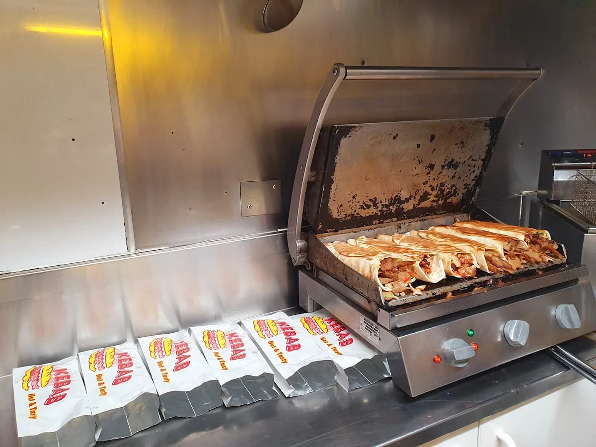 Vibe, Fresh Cut Kebab Van Dapto