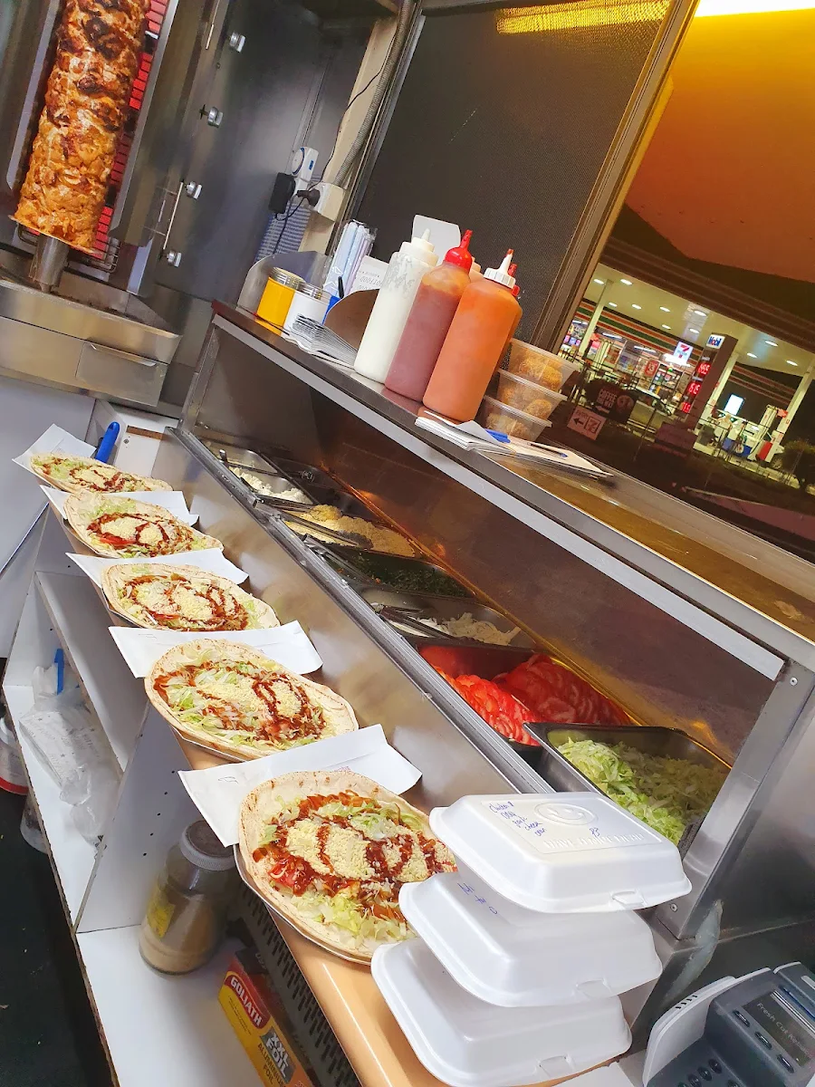 Vibe, Fresh Cut Kebab Van Dapto