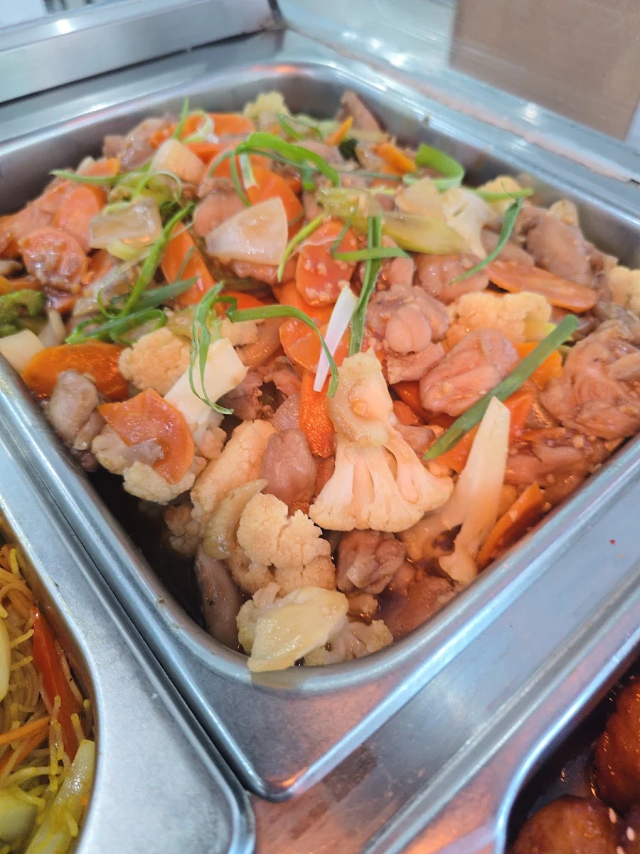 Food & drink, Eat Mee Piggy Asian Way Cafe