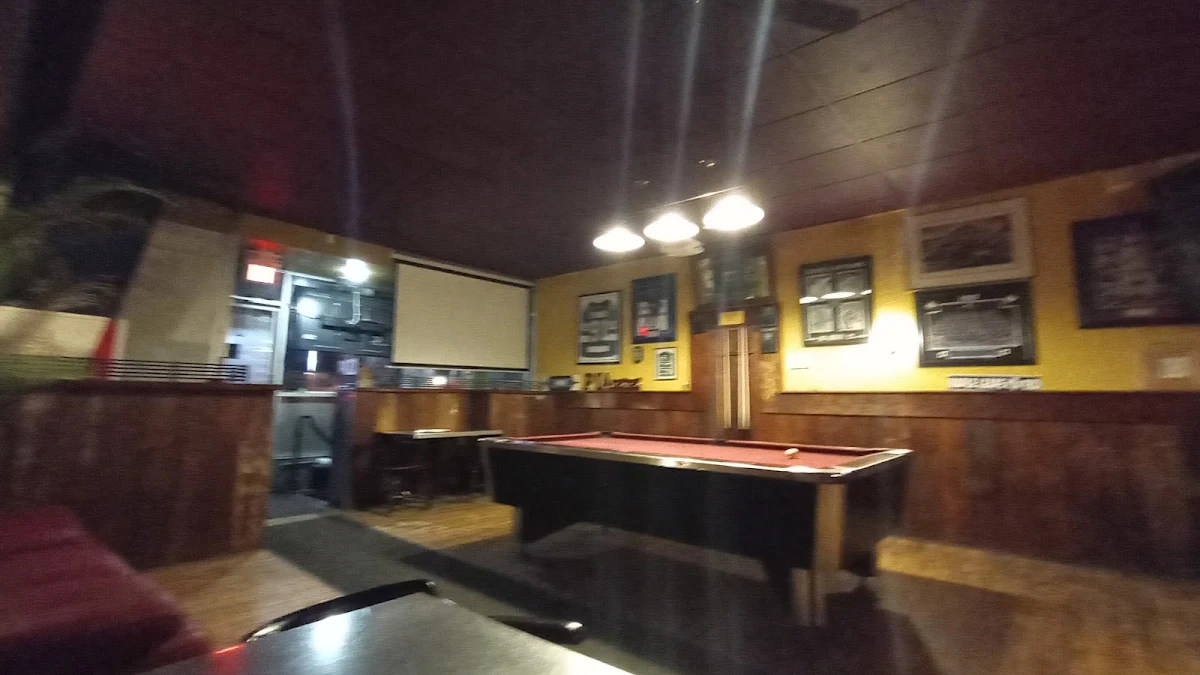 Vibe, Fratelli’s