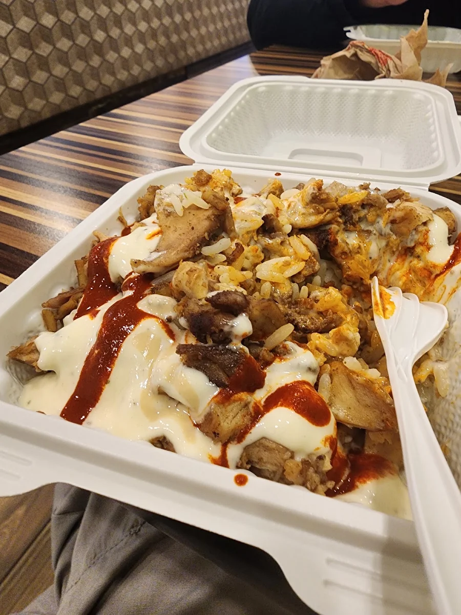 Food & drink, Lazeez Shawarma