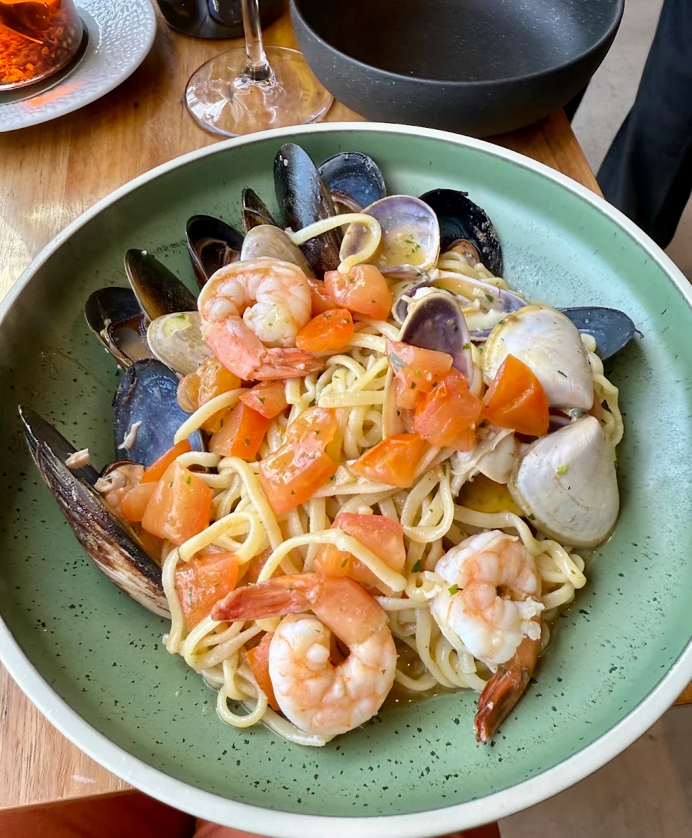 Food & drink, Aromi Restaurant
