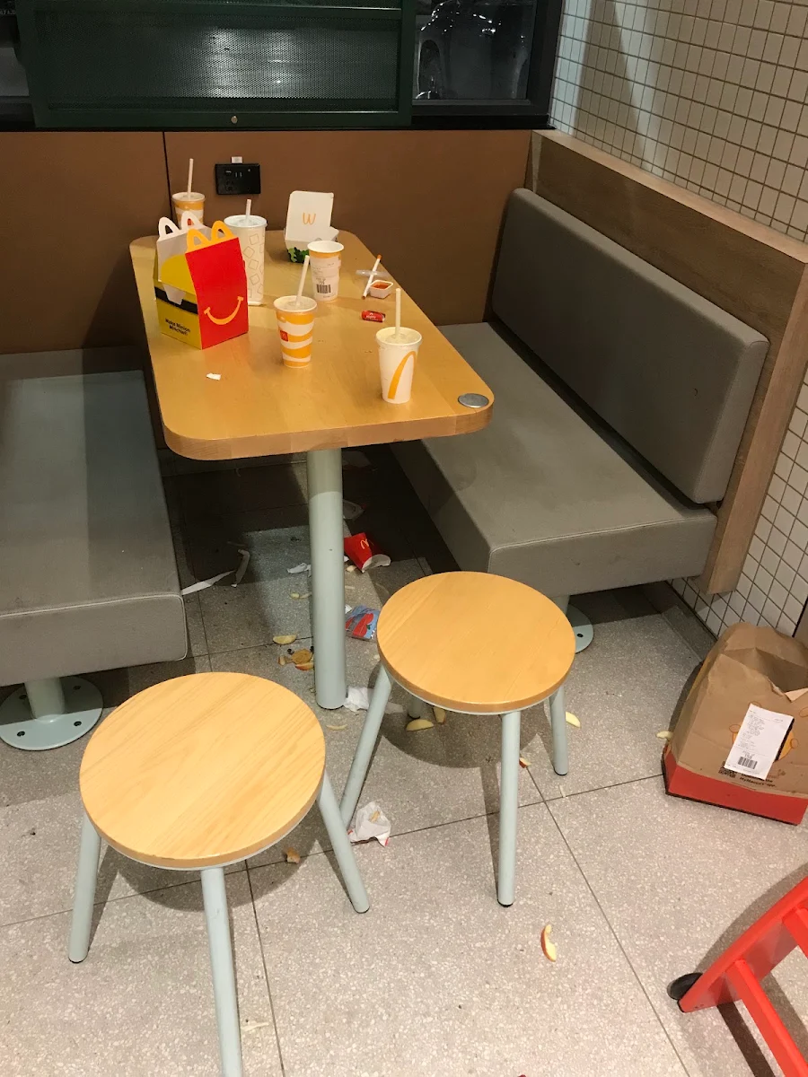 Vibe, McDonald's Melton South