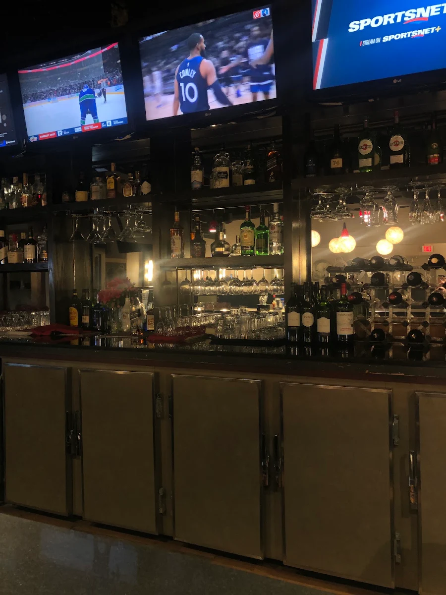 Vibe, Pesto's