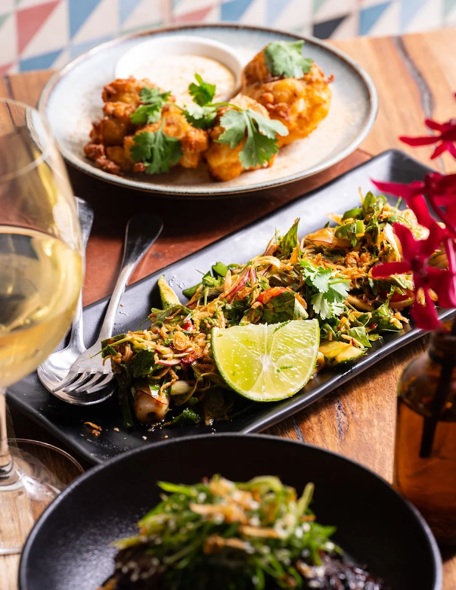 Food & drink, Luxsmith Restaurant + Bar