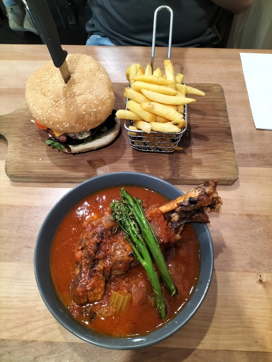 Food & drink photo 9