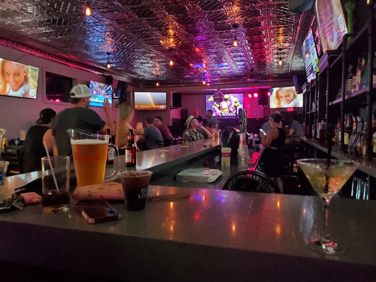 Vibe, The Belmont Port Colborne