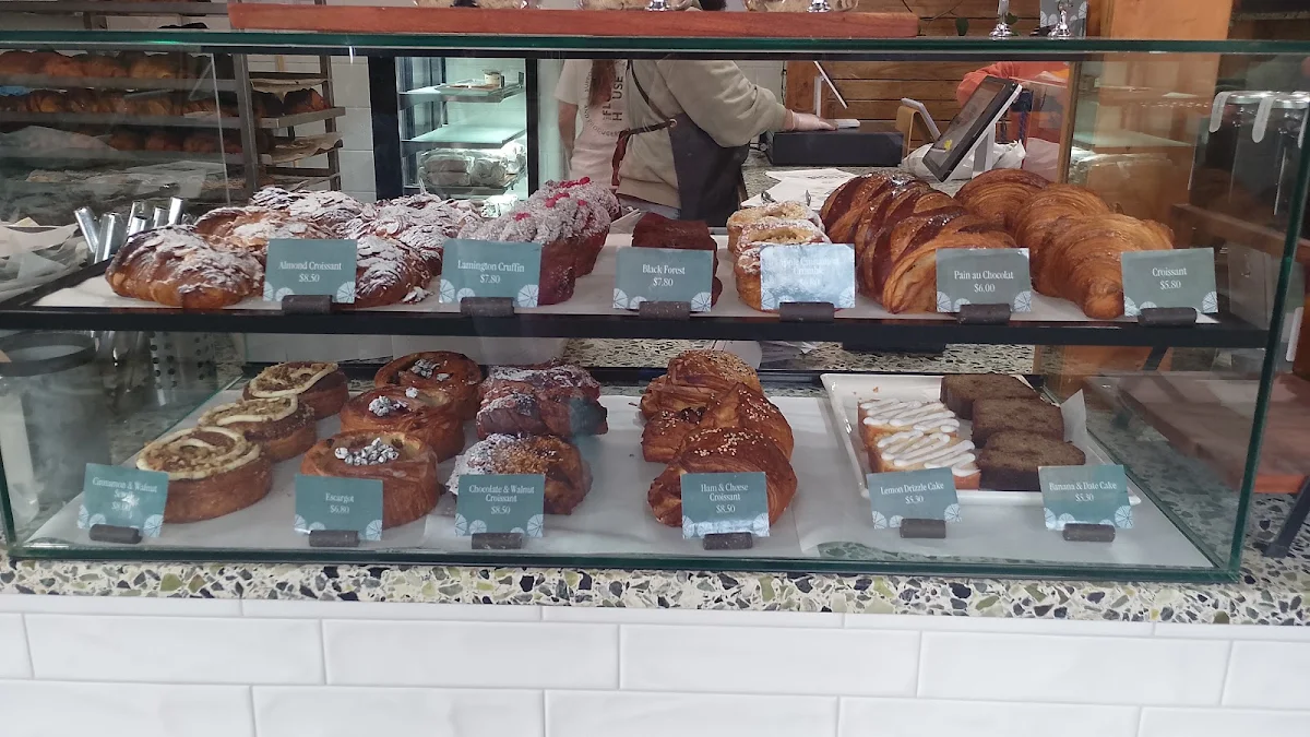 Vibe, The Flour House Bakery