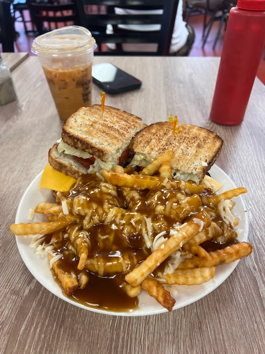 Food & drink, Ma-Mow-We-Tak Friendship Centre