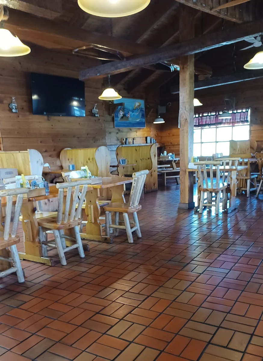 Vibe, Hungry Bear Restaurant