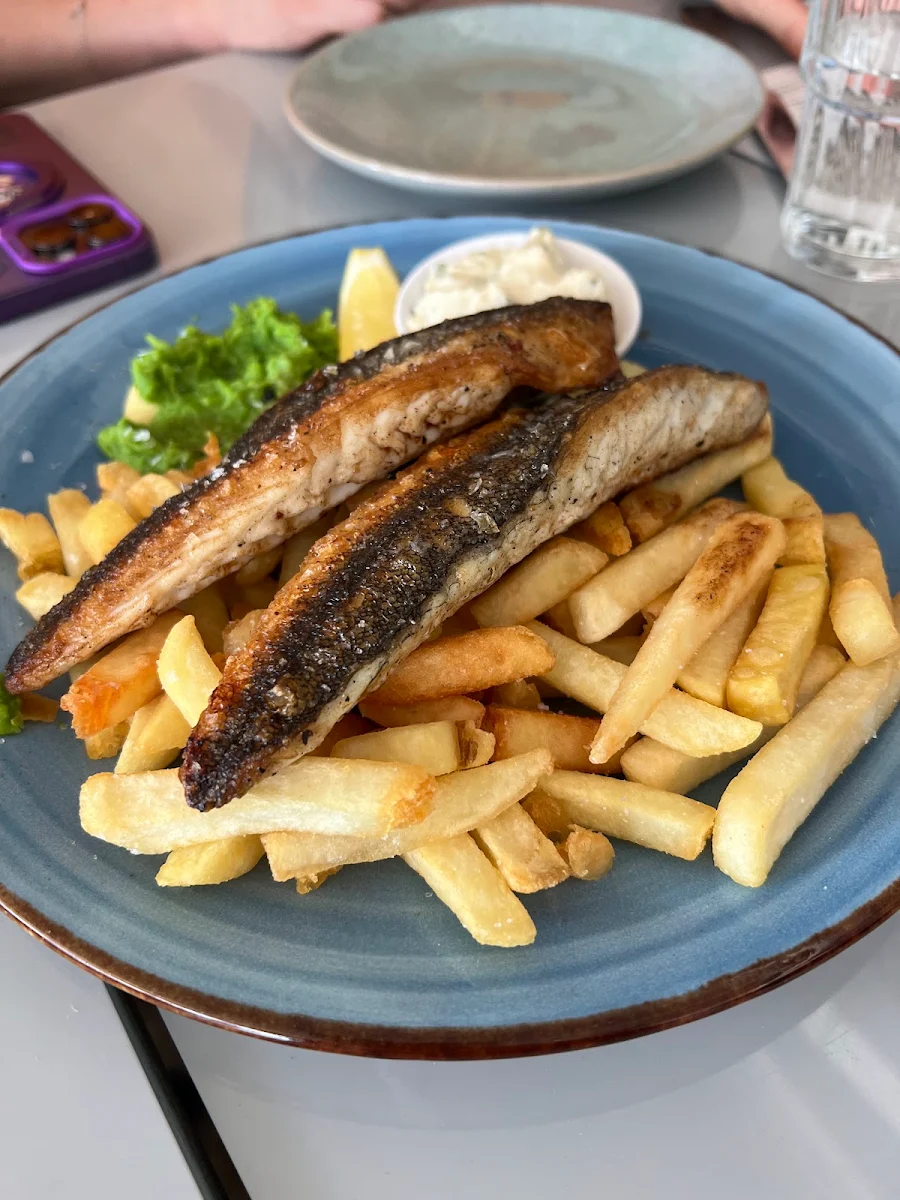 Food & drink, The Cerberus Beach House