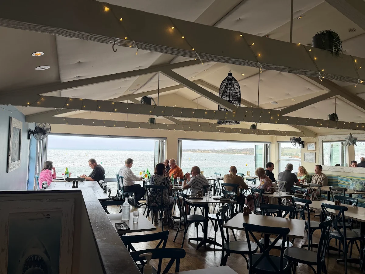 Vibe, The Cerberus Beach House