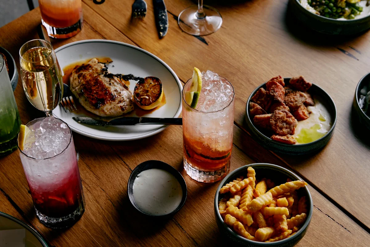 Food & drink, Bird Bang'n Chicken