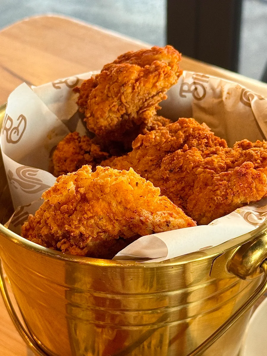 Food & drink, Bird Bang'n Chicken