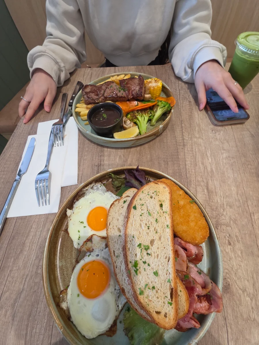 Food & drink, Emerald Cafe Brassall
