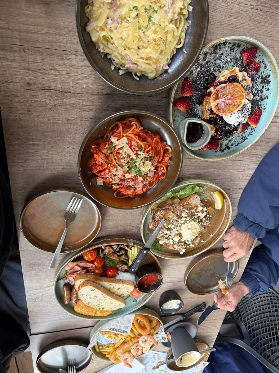 Food & drink, Emerald Cafe Brassall