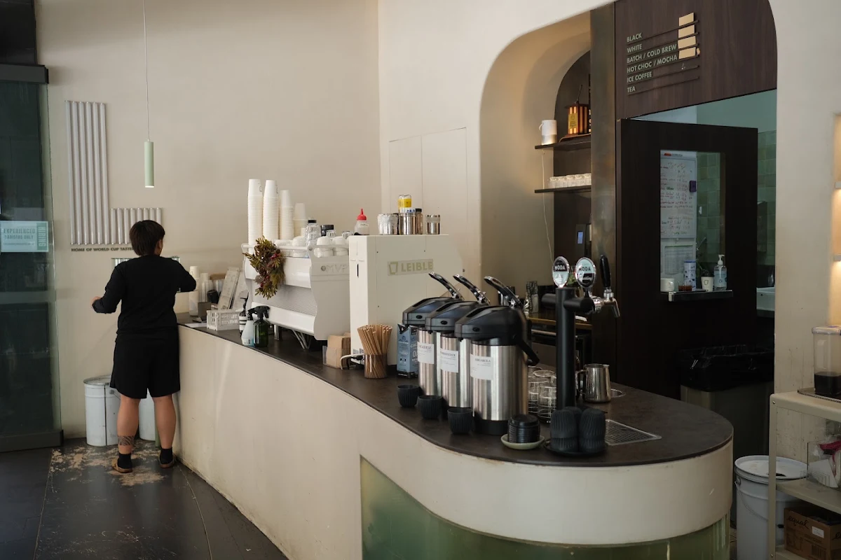 Vibe, Leible Coffee