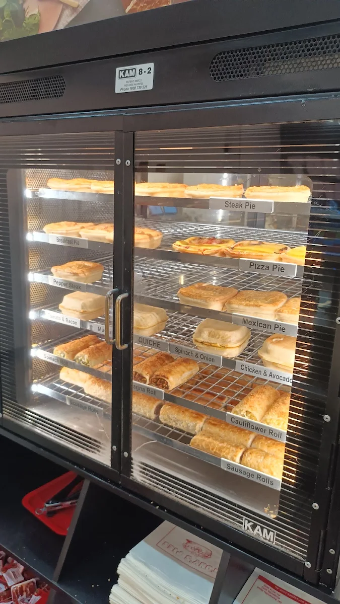 Vibe, Tony's Pies
