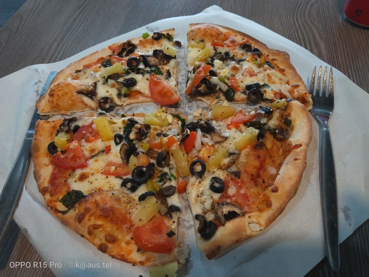 Food & drink, LA Moosh Bakery Cafe