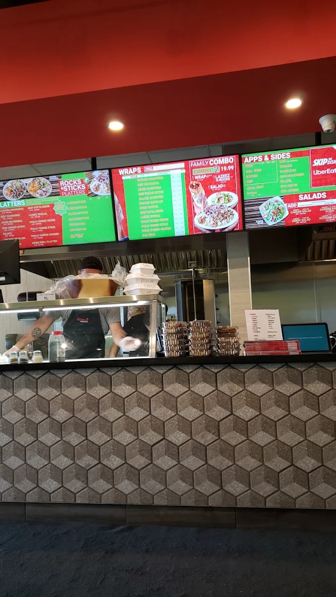Vibe, Lazeez Shawarma