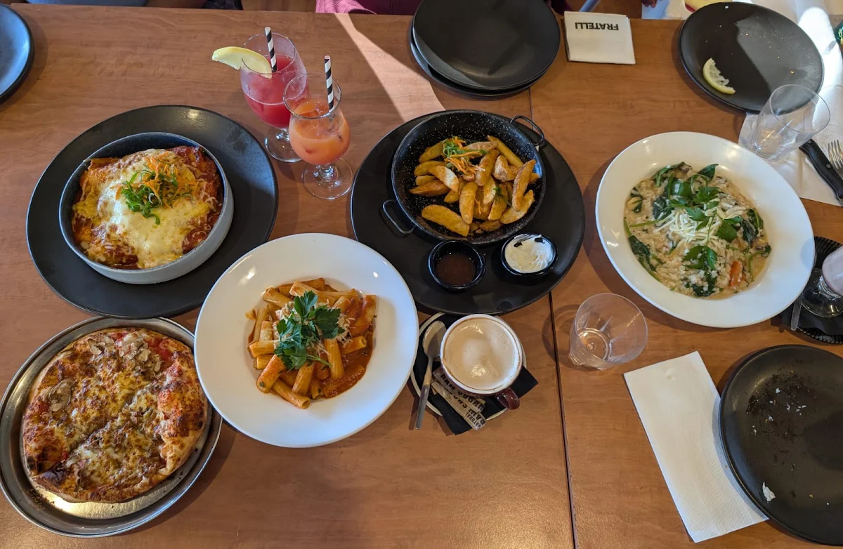 Food & drink, FRATELLI Frankston