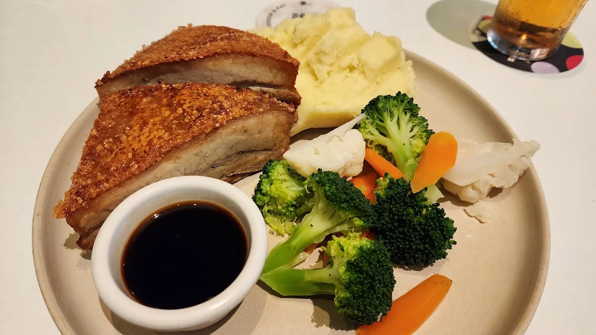 Food & drink, Oxley Tavern