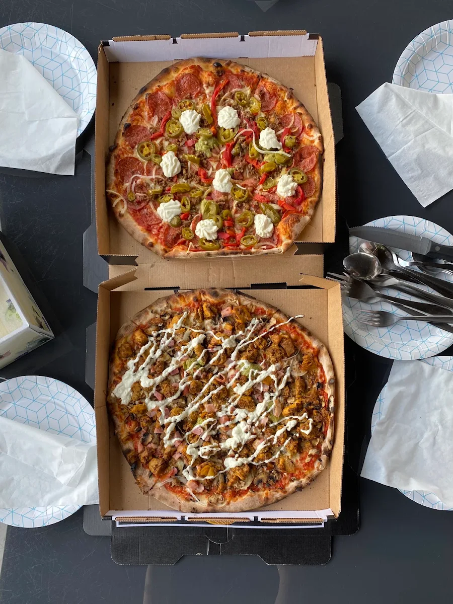 Food & drink, Heat Woodfired Pizza Bar