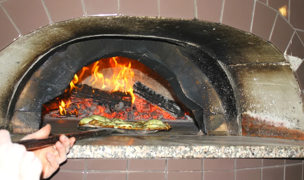 Food & drink, Heat Woodfired Pizza Bar