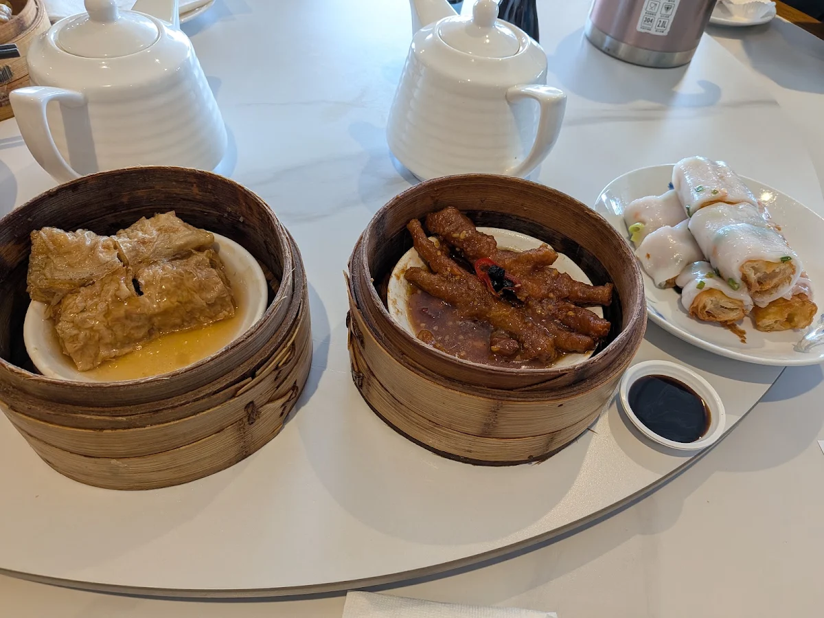 Food & drink, Jade Swan
